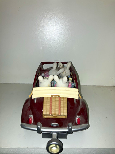Sylvanian families burgundy - sylvanian,