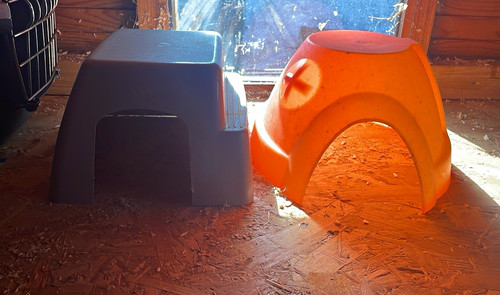 Plastic for guinea - pigs, or