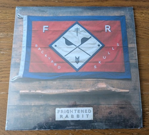 Frightened rabbit backyard - frightened,